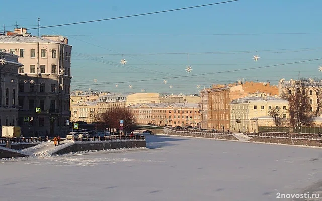 Три человека пострадали при падении автомобиля в реку Фонтанку в Петербурге — Новости