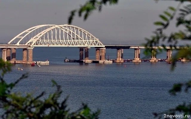 На Крымском мосту со стороны Тамани и Керчи образовалась очередь из 725 машин — Новости