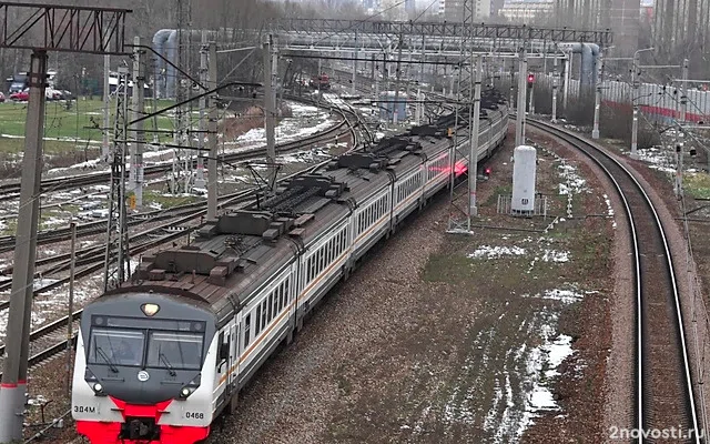 В Медногорске молодой человек попытался сделать фото на вагоне и загорелся — Новости