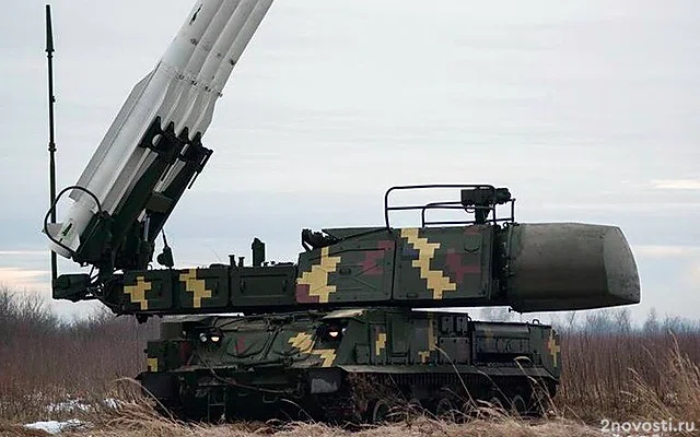 Mash: Три взрыва раздались в небе над Каменск-Шахтинским — Новости