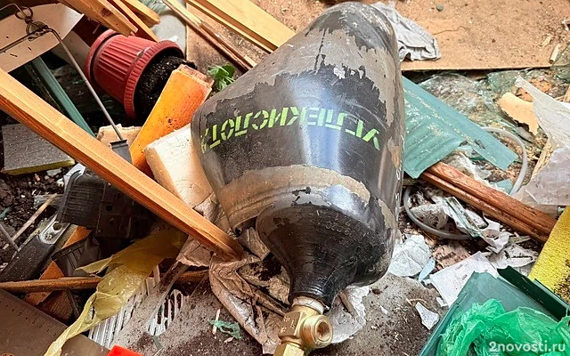 В многоэтажном доме в Уфе взорвался пятилитровый баллон с углекислым газом — Новости