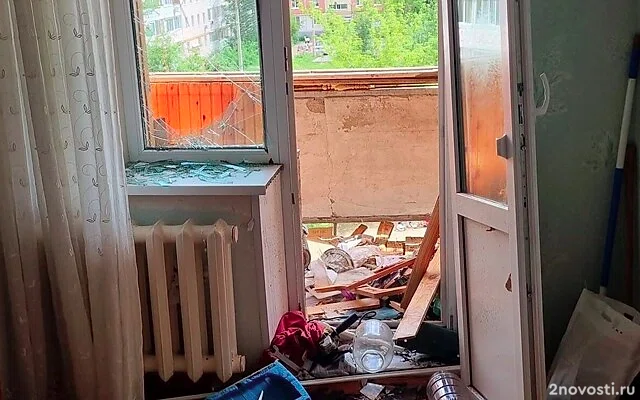 В многоэтажном доме в Уфе взорвался пятилитровый баллон с углекислым газом — Новости