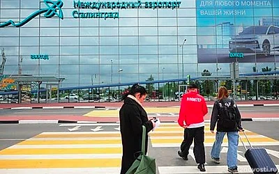В аэропорту Волгограда случился транспортный коллапс из-за задержек — Новости