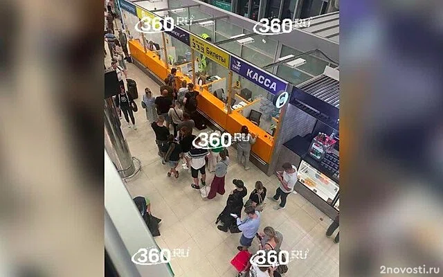 В аэропорту Волгограда случился транспортный коллапс из-за задержек — Новости