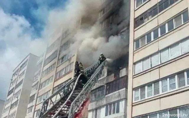 Мощный пожар начался в многоэтажке в Уфе — Новости