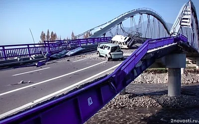 В Хабаровском крае перекрыли движение из-за рухнувшего моста — Новости