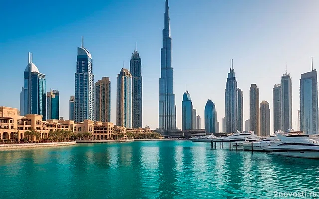 Shot: в ОАЭ туристы вынуждены спать на улице из-за отказов отелей &mdash; Новости