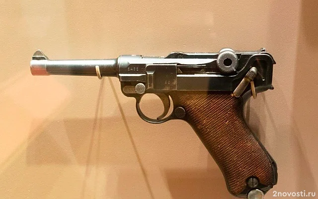 Возле Умара Джабраилова в квартире нашли немецкий пистолет Luger Parabellum &mdash; Новости