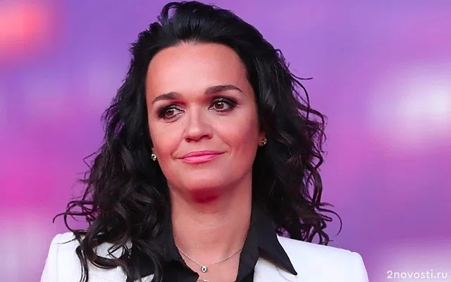 Певица Слава рыдает после срыва на концерте в Пензе &mdash; Новости