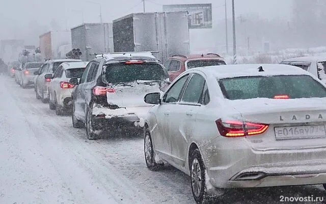 МВД: на трассе М5 в Челябинской области ограничили движение из-за метели — Новости