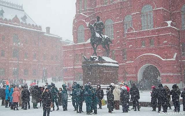 Синоптик Шувалов: снег в Москве и области появится через неделю — Новости