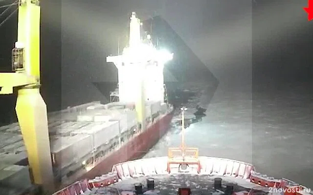 Атомный ледокол «50 лет Победы» получил повреждения обшивки в Карском море — Новости