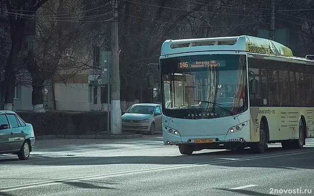 В Омске сгорел муниципальный автобус за 12 миллионов рублей — Новости