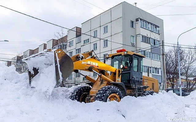 На Сахалине продолжают оперативную борьбу с последствиями циклона — Новости