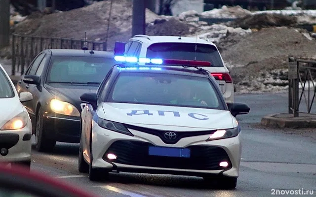 В Подмосковье автобус столкнулся с локомотивом на железнодорожном переезде — Новости