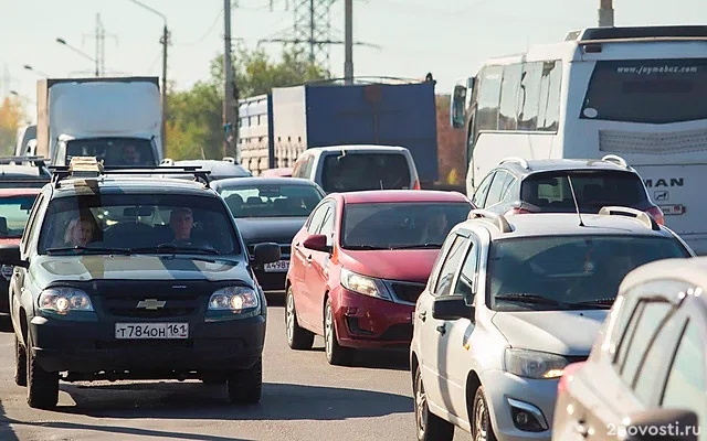 В Ростове-на-Дону автобус переехал ногу выпавшей из салона пассажирке — Новости