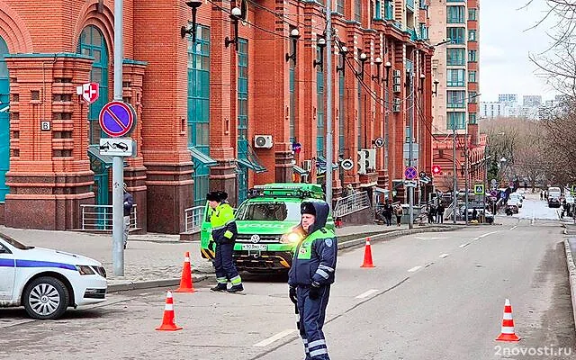 На месте взрыва в ЖК «Алые Паруса» нашли кепку, возможно забытую преступником — Новости