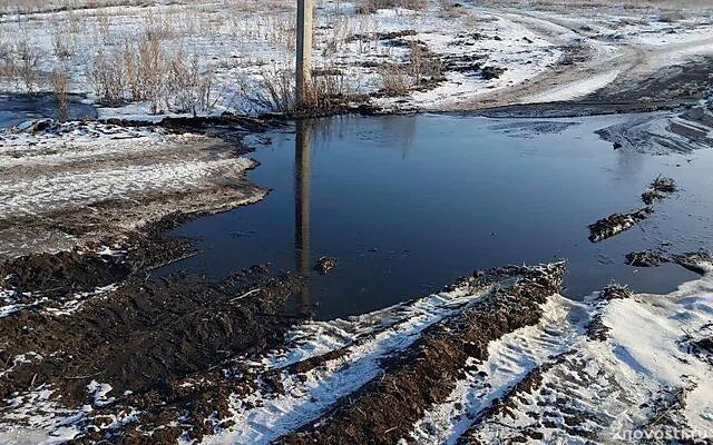 В Самарской области разлив нефти после прорыва трубопровода попал на видео — Новости