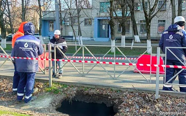 В Краснодаре после нового провала грунта на улице Московской встанут трамваи — Новости