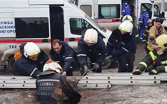 В Нижнем Новгороде мужчина провалился под землю на 10-метровую глубину — Новости