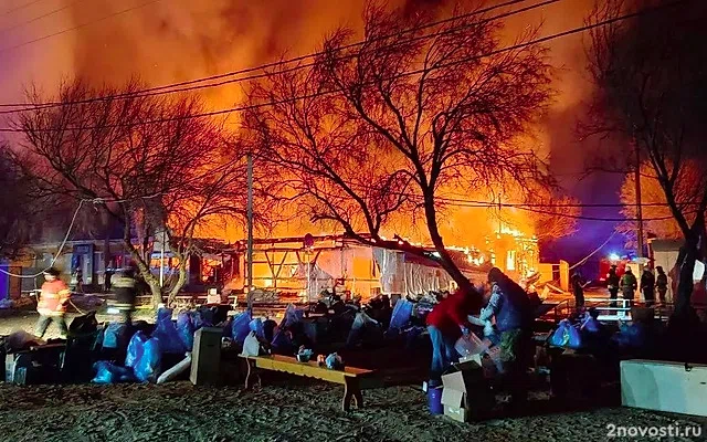 В Анапе горит пансионат на тысяче квадратов, 26 человек эвакуировали — Новости