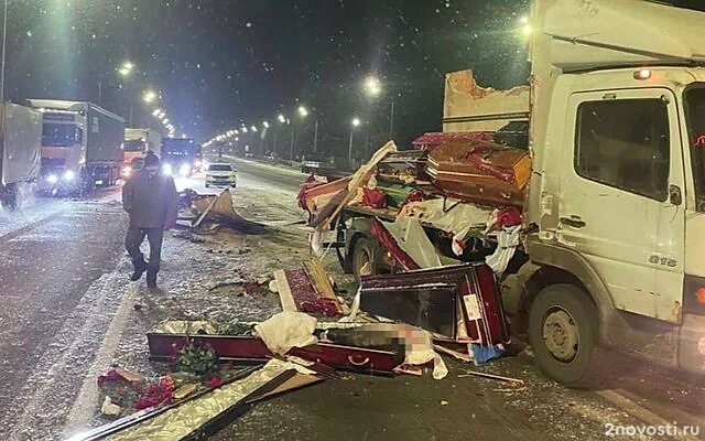 В Казани электропоезд смертельно травмировал 2 детей, возбуждено уголовное дело — Новости