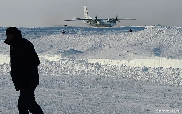 В Якутске из-за поломки шасси не может совершить посадку самолёт Ан-24 — Новости