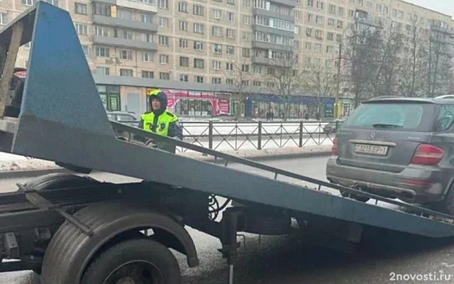 Рейд на машины с иностранными номерами в Петербурге окончился тысячей протоколов — Новости