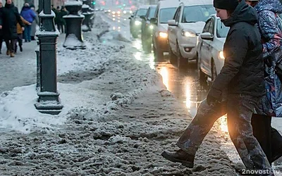 Сугробы Петербурга частично растопит дождь днём 14 января — Новости