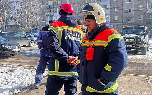 В многоэтажке Энгельса обрушился лестничный пролет — Новости