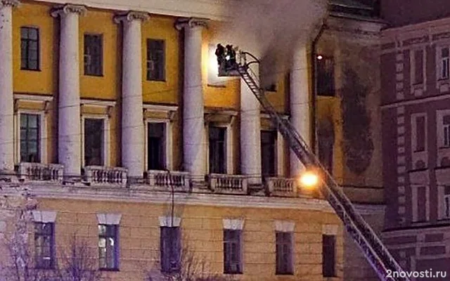 В здании Обуховской больницы в Петербурге произошел пожар — Новости