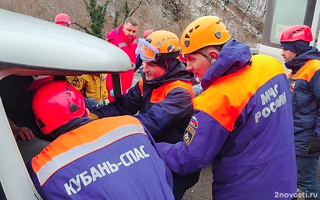 В Сочи спасатели временно приостановили поиск пропавшего лыжника — Новости