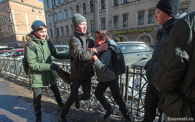 В Петербурге школьник случайно ударил ножом брата-девятиклассника — Новости