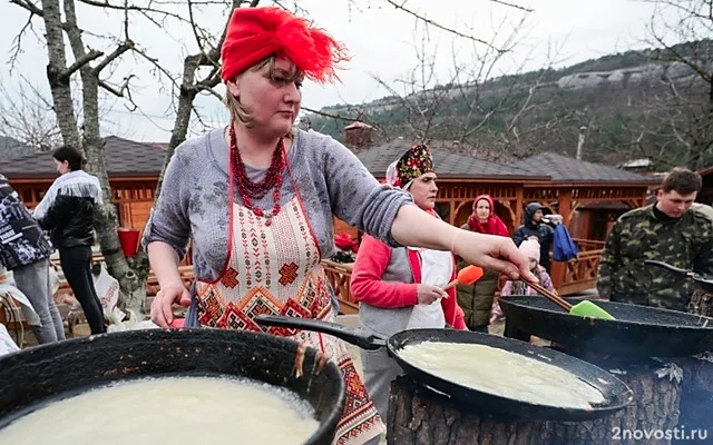 Сибирячка до смерти объелась блинов на конкурсе в честь Масленицы — Новости