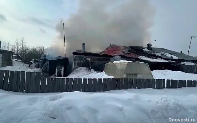 МЧС: В Соликамске Пермского края двое пожарных погибли при тушении дома — Новости