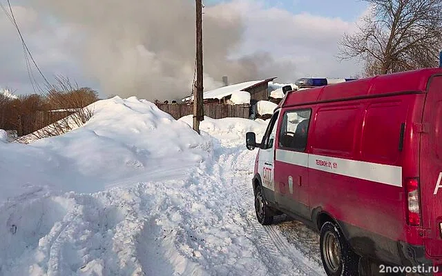 МЧС: В Соликамске Пермского края двое пожарных погибли при тушении дома — Новости