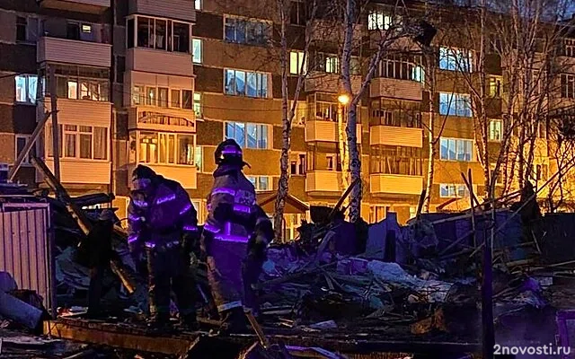 112: момент взрыва в частном доме в Тобольске попал на видео — Новости