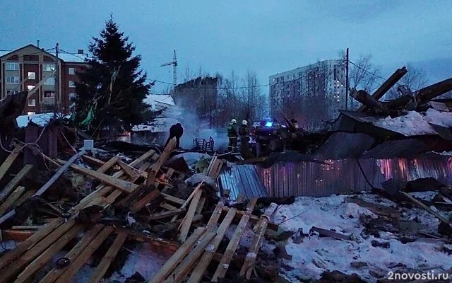 112: момент взрыва в частном доме в Тобольске попал на видео — Новости