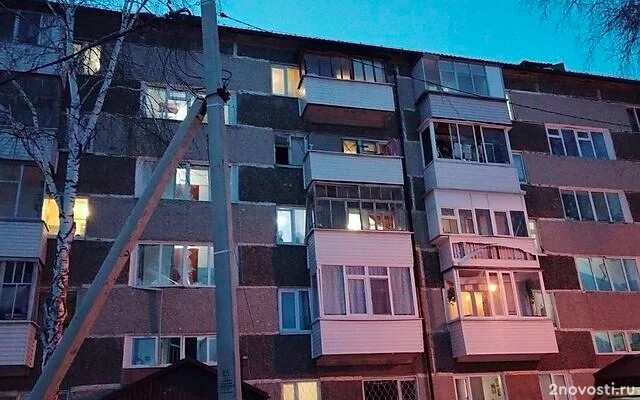 112: момент взрыва в частном доме в Тобольске попал на видео — Новости