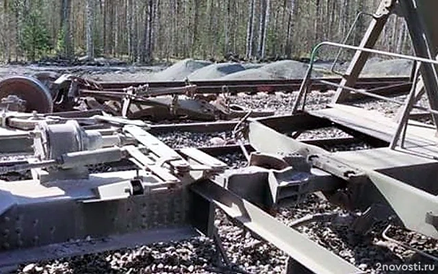 В Амурской области произошло столкновение поездов из-за схода вагонов — Новости