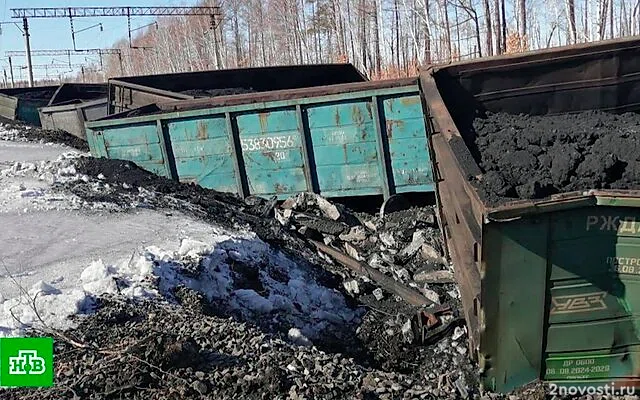 В Амурской области произошло столкновение поездов из-за схода вагонов — Новости