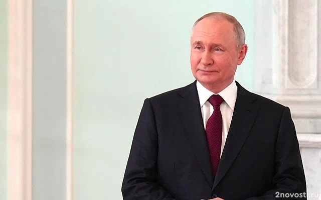 Такер Карлсон заявил, что уважает Путина за сохранение России — Новости