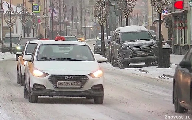 В Москве водителям посоветовали пересесть на автобусы из-за снегопада — Новости