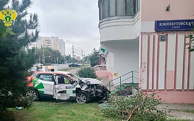 В Москве осужден подросток, разбивший Nissan каршеринга с людьми о стену дома — Новости