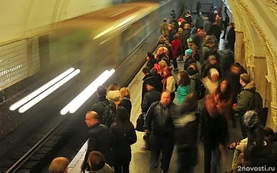 Сбой произошел на зеленой ветке метро Москвы из-за человека на пути — Новости