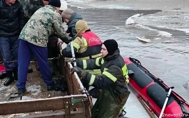 В Ашинском районе из-за дождя и таяния снега подтопило дома и дороги — Новости